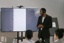 engage audience online effectively