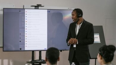 engage audience online effectively