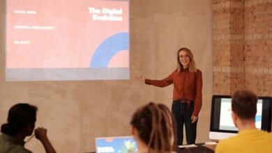 grow audience via social media