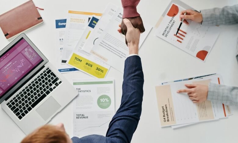 executive growth signal analysis